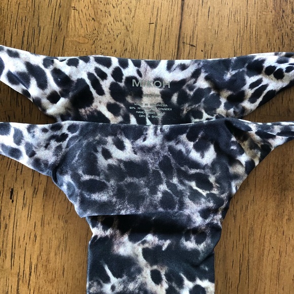 NWT MIKOH Bottoms - Picture 2 of 3